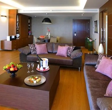 Minoa Palace Resort