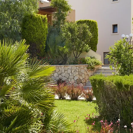 Resort Minoa Palace